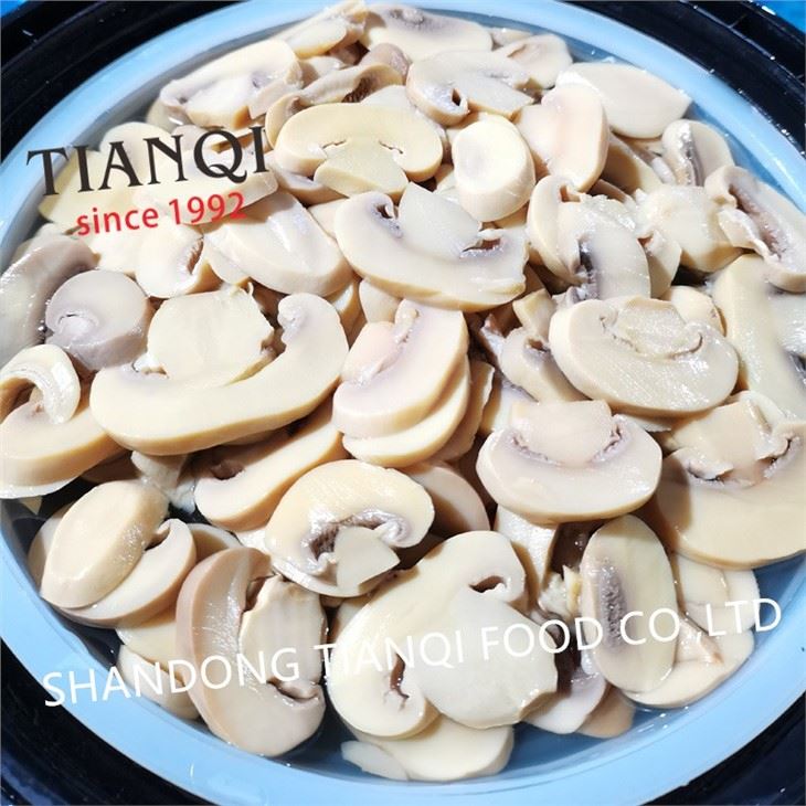 Mushroom in vinegar factory